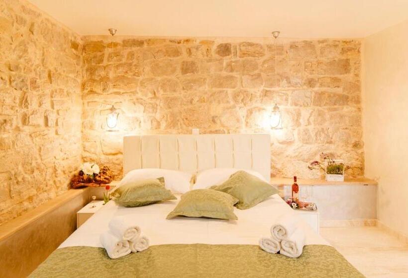 חדר דלוקס, Stone House Luxury Rooms