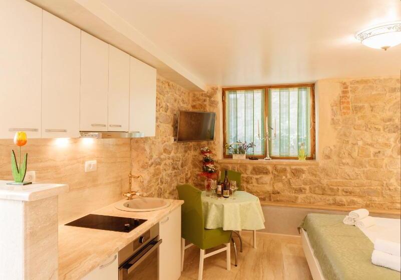 חדר דלוקס, Stone House Luxury Rooms