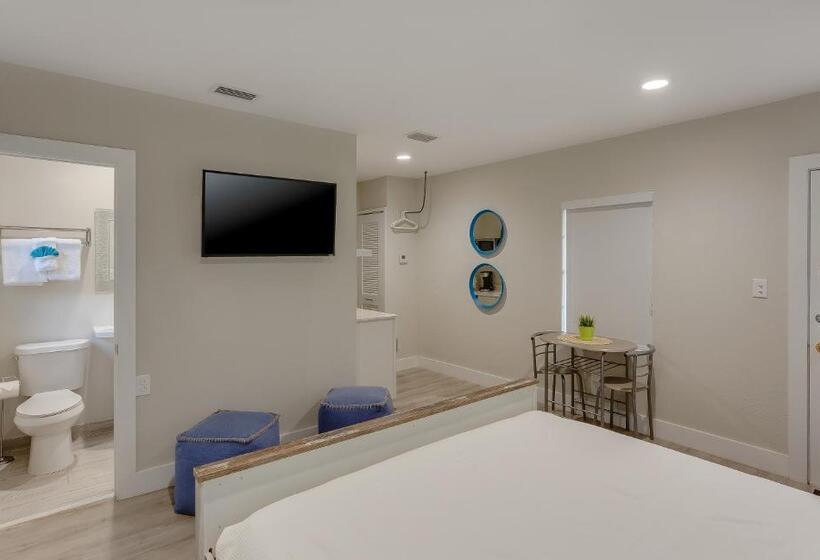 带大床的套房, Drift