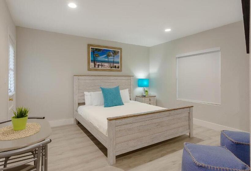 带大床的套房, Drift