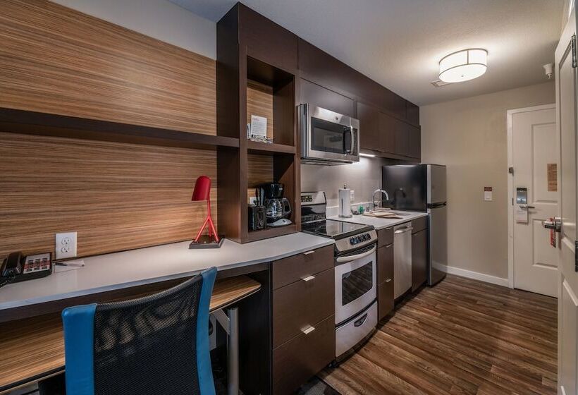 سوییت, Towneplace Suites By Marriott Milwaukee Oak Creek
