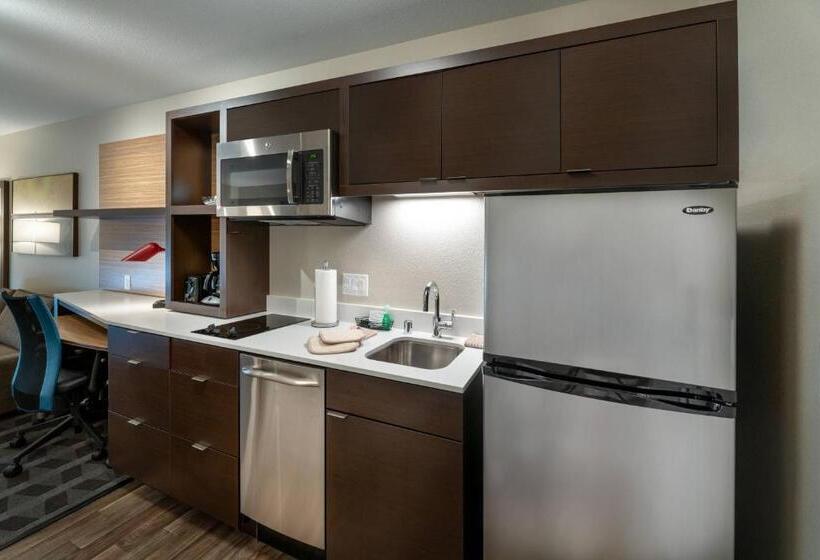 스탠다드 스튜디오 킹침대, Towneplace Suites By Marriott Milwaukee Oak Creek