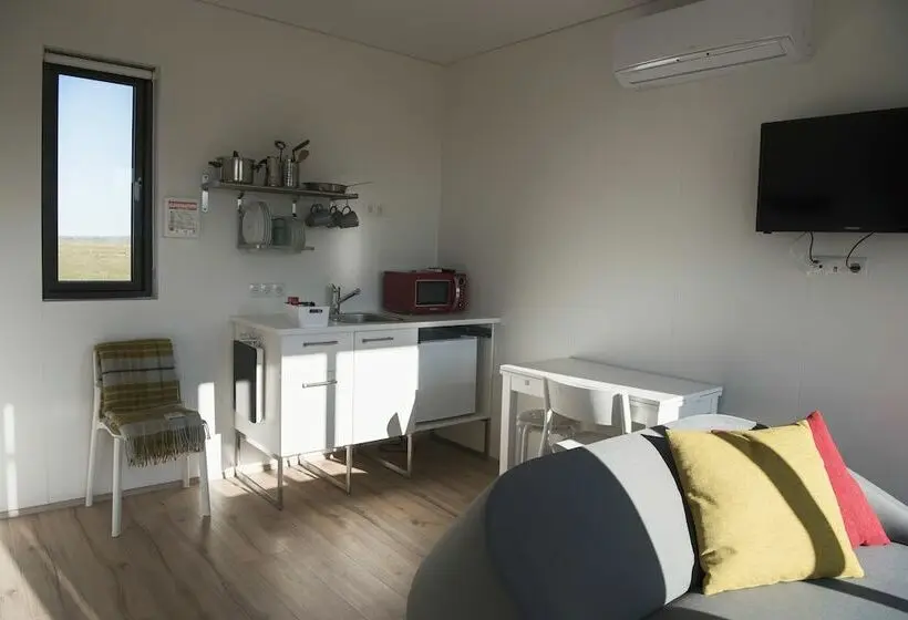خانه 1 خوابه, Brú Guesthouse