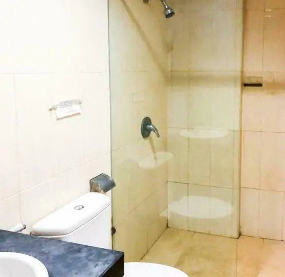 スタンダードルーム, Reddoorz At Hotel Gajah Mada Palu