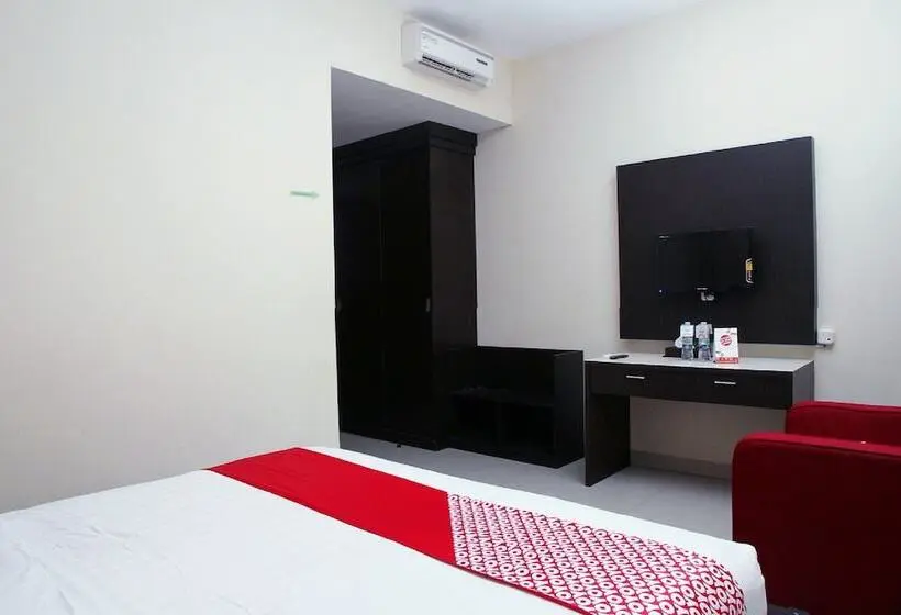 デラックスルーム, Reddoorz At Hotel Gajah Mada Palu