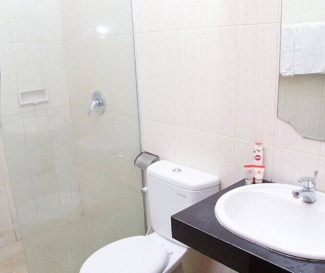 جناح ديلوكس, Reddoorz At Hotel Gajah Mada Palu