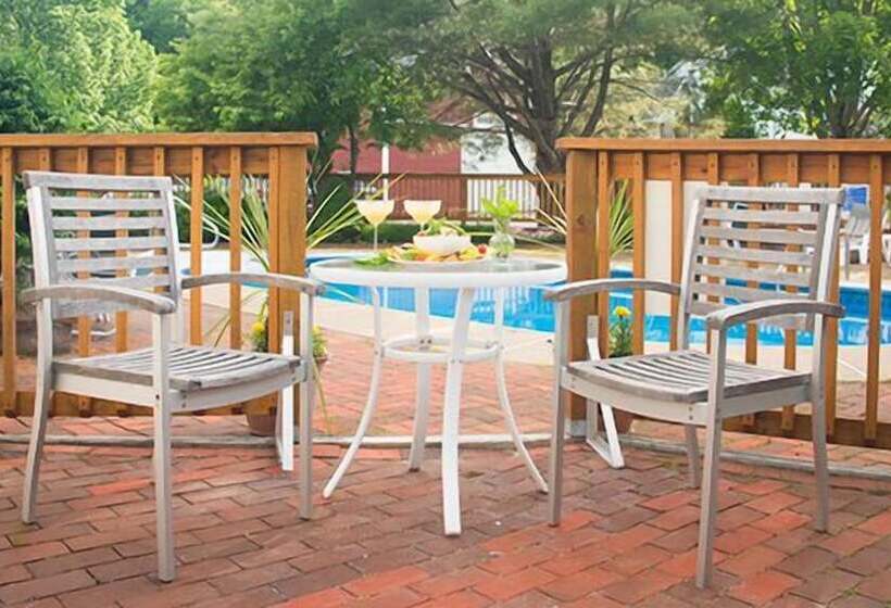 스탠다드 룸, Inn At Ellis River