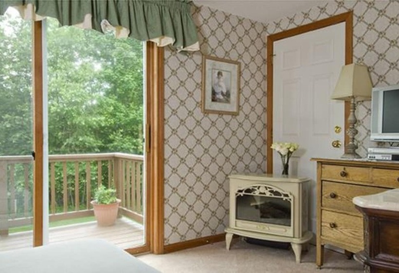 스탠다드 룸, Inn At Ellis River