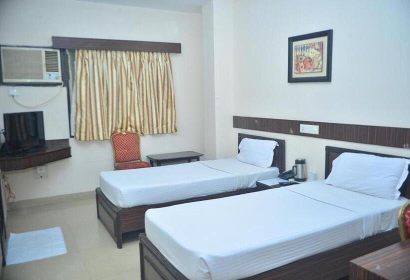 デラックスルーム, Jora Palace