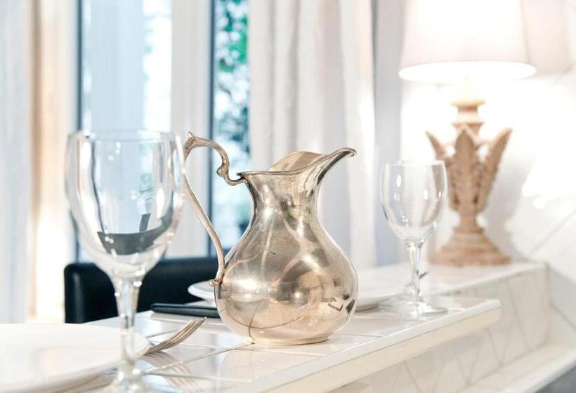 سوییت, Mhl   Maison Hotel Lyon