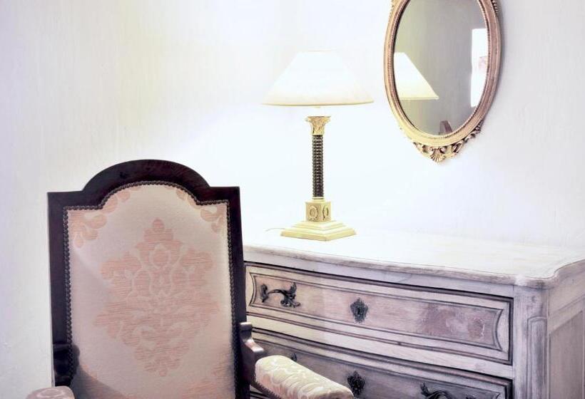سوییت, Mhl   Maison Hotel Lyon