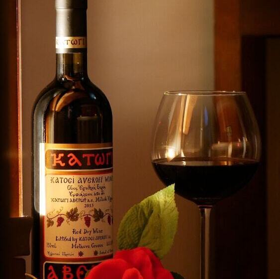 חדר סטנדרט, Rodovoli