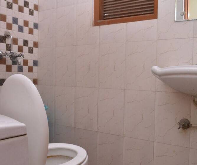 スタンダードルーム, Yatri International