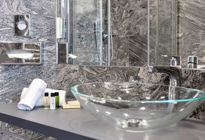اتاق سوپریور, Aiello Rooms San Babila