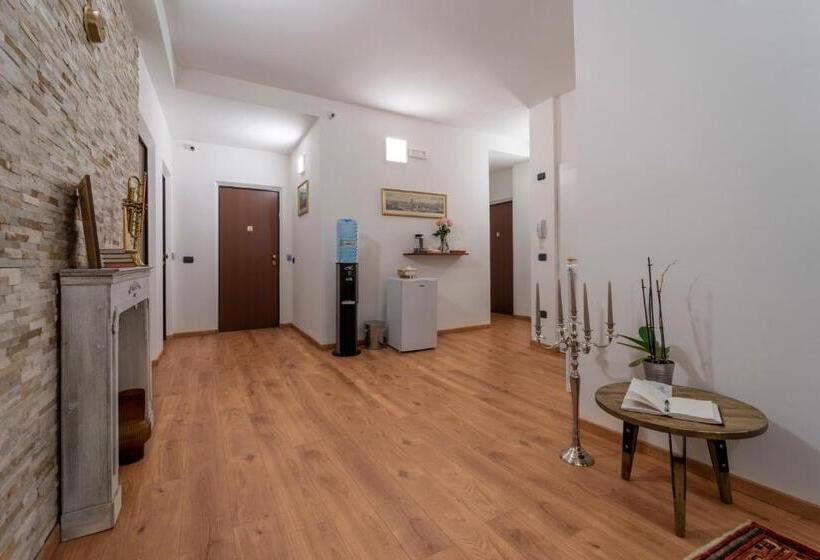 اتاق استاندارد, Aurelia Rooms