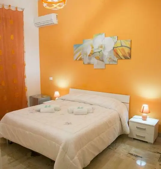 Habitación Familiar, Case Saniela