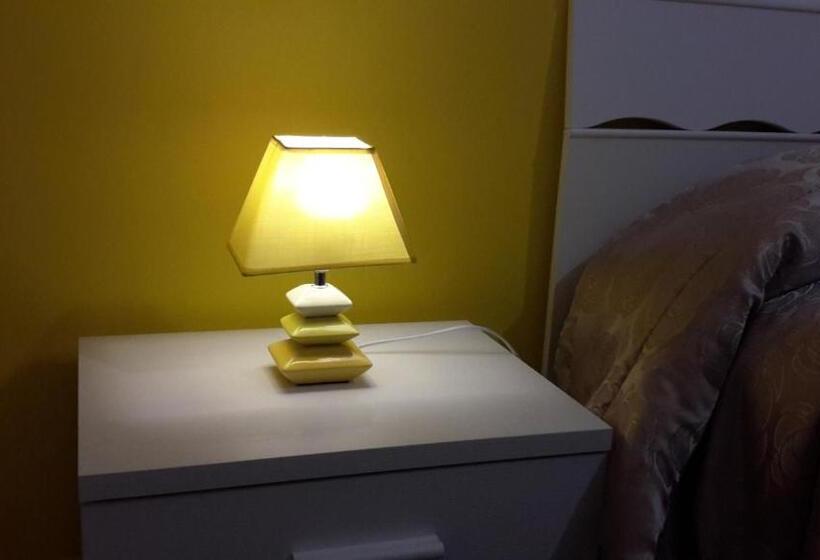 コンフォートルーム, Case Saniela