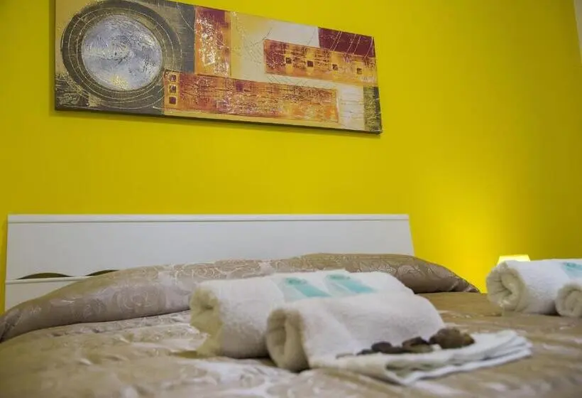 Habitación Comfort, Case Saniela