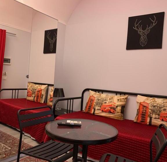 استودیوی استاندارد, Duca Di Uzeda Bed And Breakfast