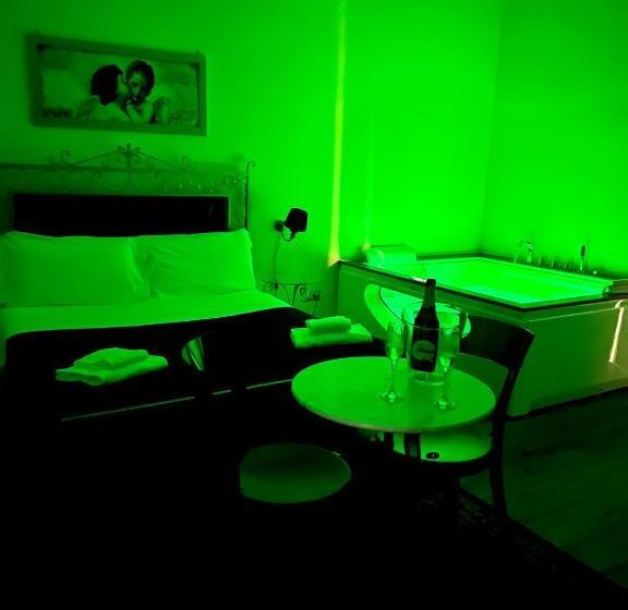 سوییت لوکس, Duca Di Uzeda Bed And Breakfast