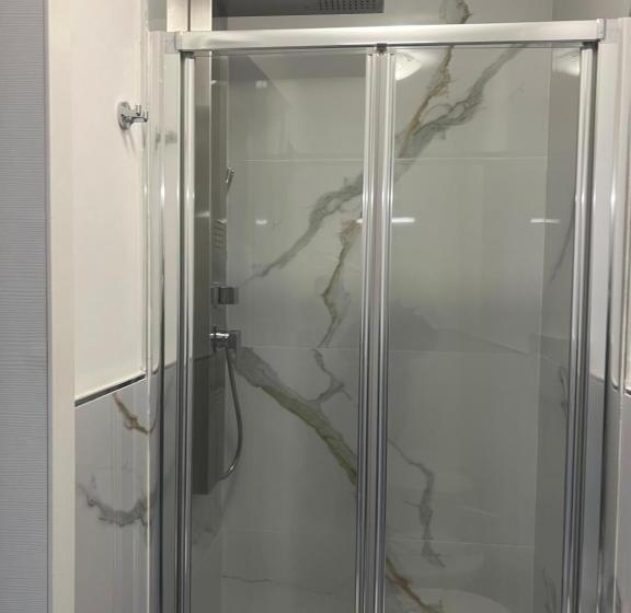 سوییت لوکس, Duca Di Uzeda Bed And Breakfast