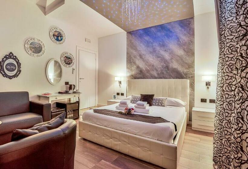 غرفة سوبيريور, My Way