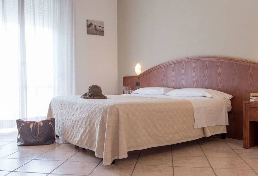 スタンダードルーム, Prestigio