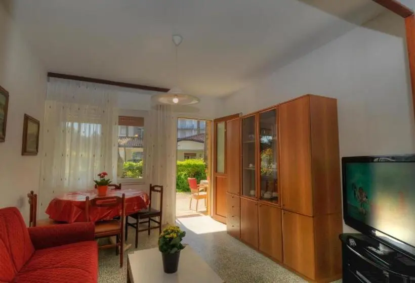 آپارتمان 2 خوابه, Residence Villa Laura