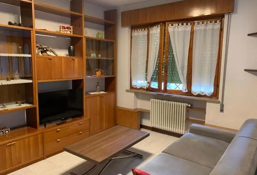 آپارتمان 1 خوابه با تراس, Residence Villa Laura