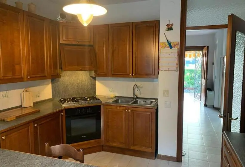 آپارتمان 1 خوابه با تراس, Residence Villa Laura