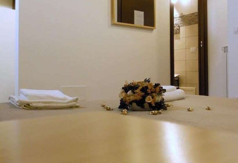 四人标准间, Residenza Cerci