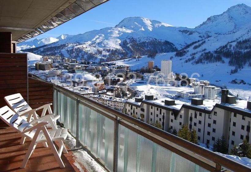 景色の見える一ベッドルームアパートメント, Resort Palace Sestriere 1 E 2
