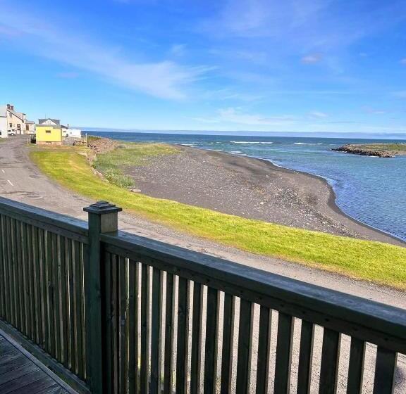 اتاق استاندارد با چشمانداز دریا, Riverside Hostel