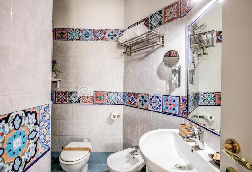 اتاق استاندارد, Santamaria Inn