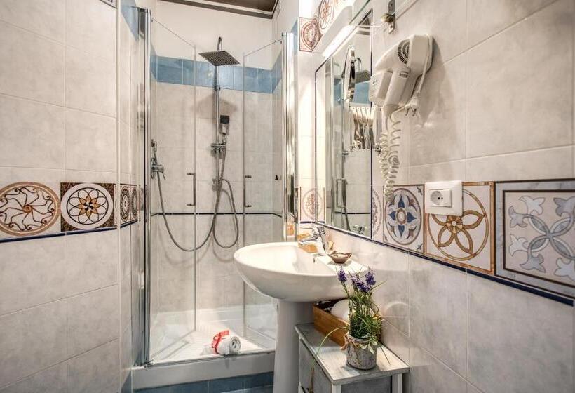 اتاق استاندارد, Santamaria Inn