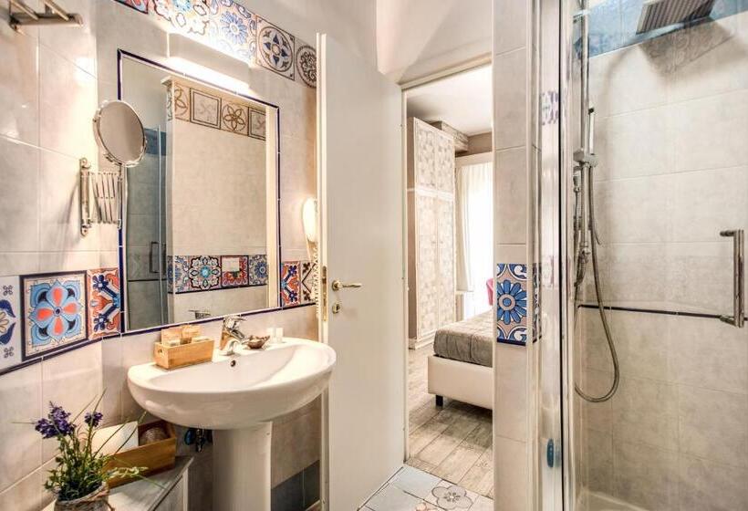 اتاق استاندارد, Santamaria Inn