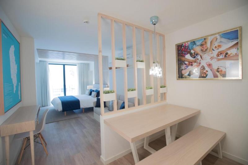 آپارتمان 1 خوابه, Almada Wine House