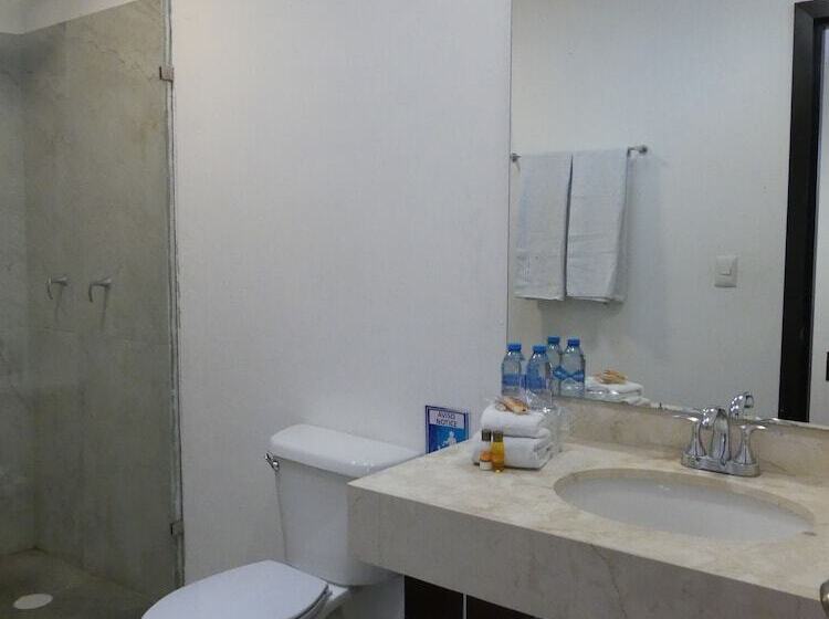 חדר דלוקס נוף בריכה, Casa Valladolid Boutique