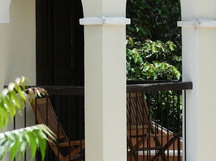 חדר דלוקס נוף בריכה, Casa Valladolid Boutique