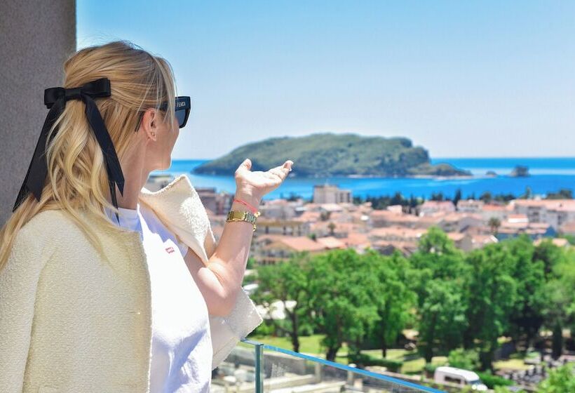 سوئیت دلوکس 2 خوابه, Chill And Go Apart