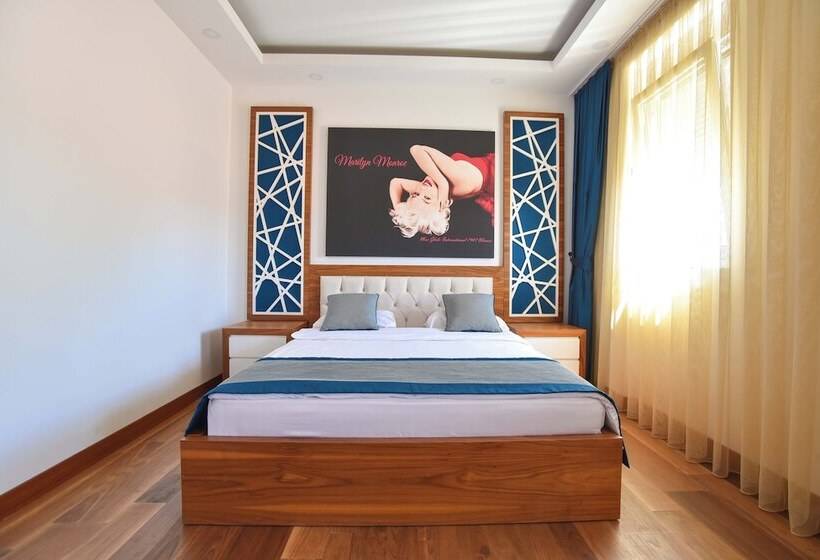 سوئیت دلوکس 2 خوابه, Chill And Go Apart