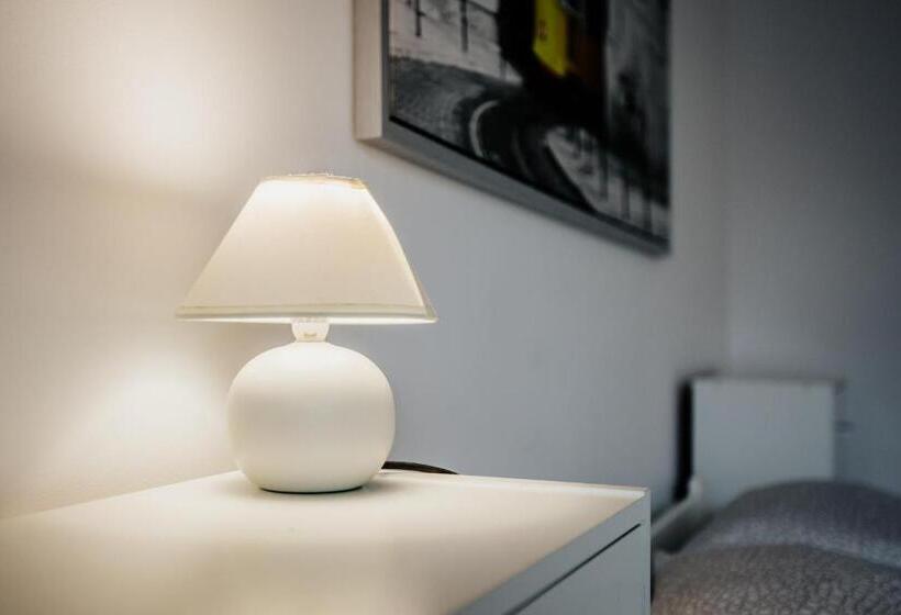 标准间带阳台, Green Wood Apartament Stara Ochota