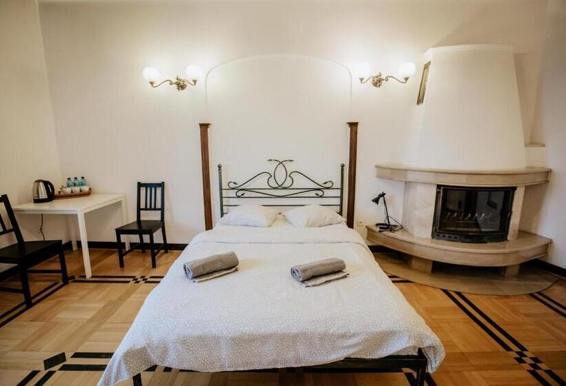 标准三人间共用浴室, Green Wood Apartament Stara Ochota