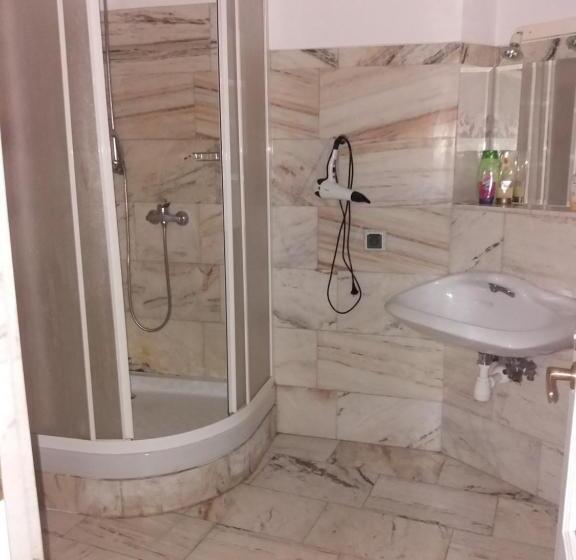 标准三人间, Green Wood Apartament Stara Ochota