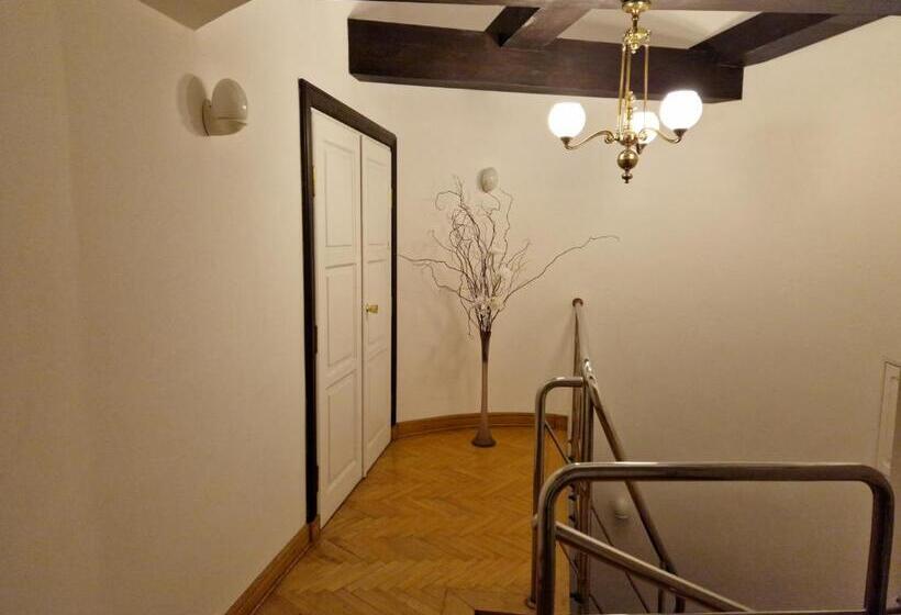 四人标准间, Green Wood Apartament Stara Ochota