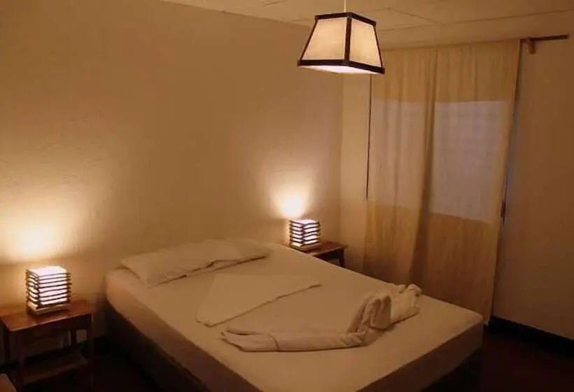 バス共有のスタンダードルーム, Hostal Malinche Leon