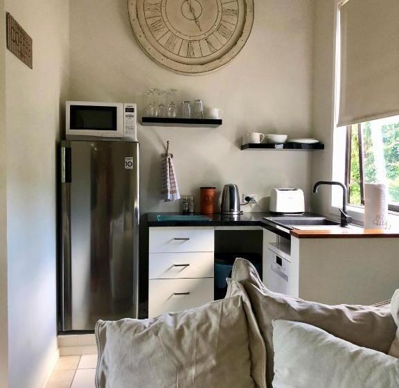 חדר סטודיו סטנדרד, Le Chalet Waiheke Apartments