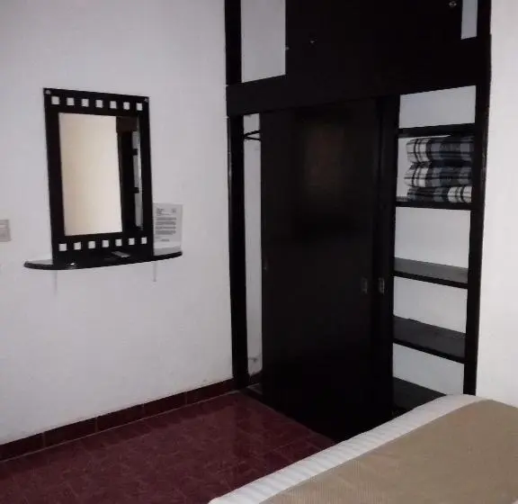 ファミリールーム, Mi Casa En Tepoz