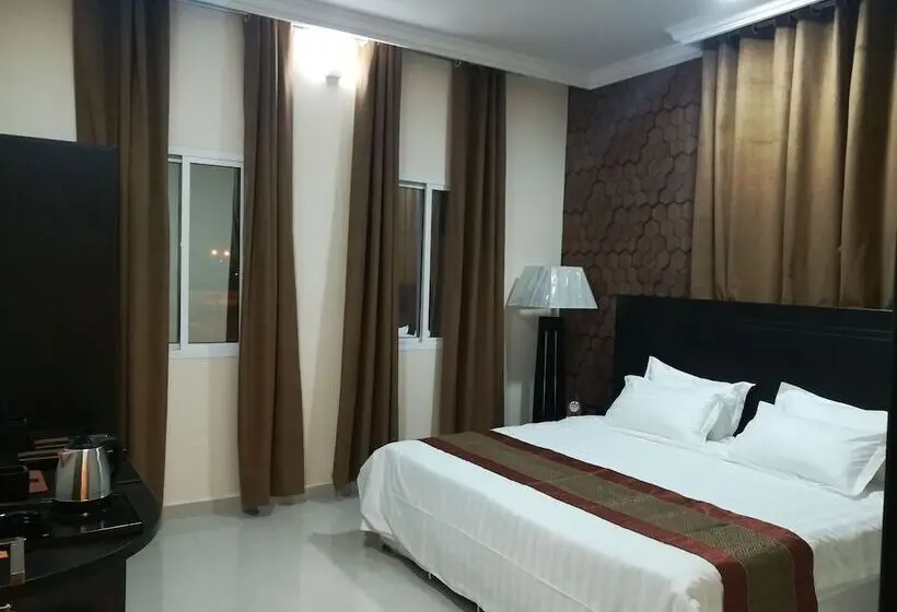اتاق لوکس, Tanuf Residency