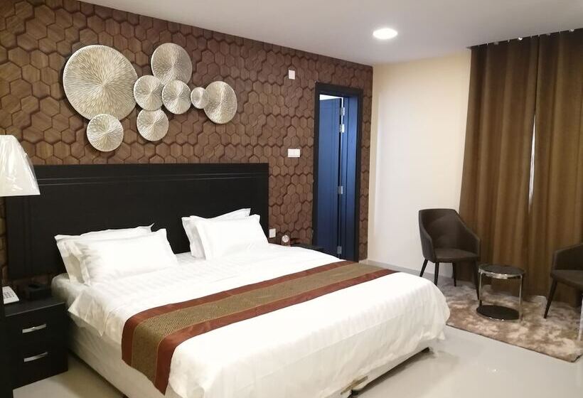 اتاق لوکس, Tanuf Residency